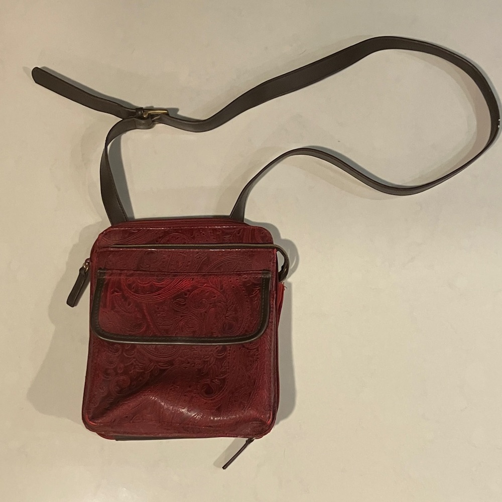 Chic Burgundy Embossed Leather Crossbody Bag
